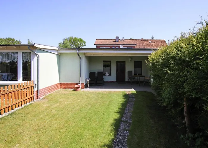 Doppelhaushaelfte, Plau Am * 플라우암시